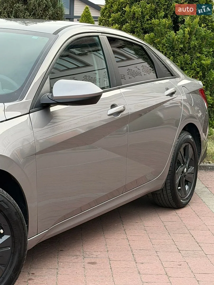 2023 Hyundai Elantra - мініатюра 41