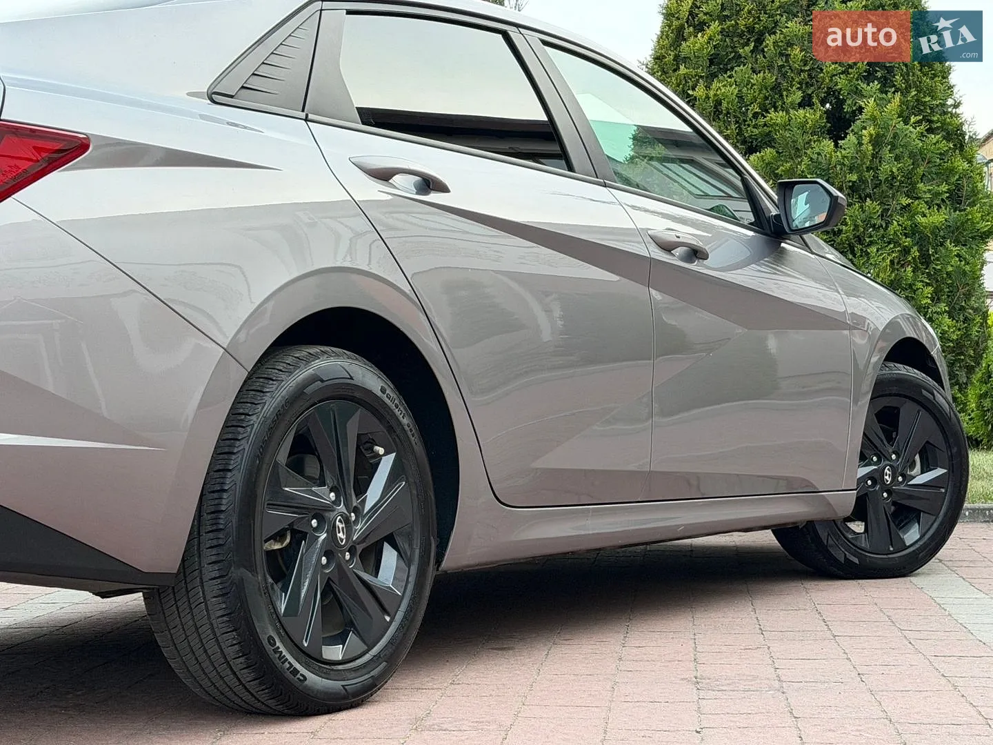 2023 Hyundai Elantra - мініатюра 73