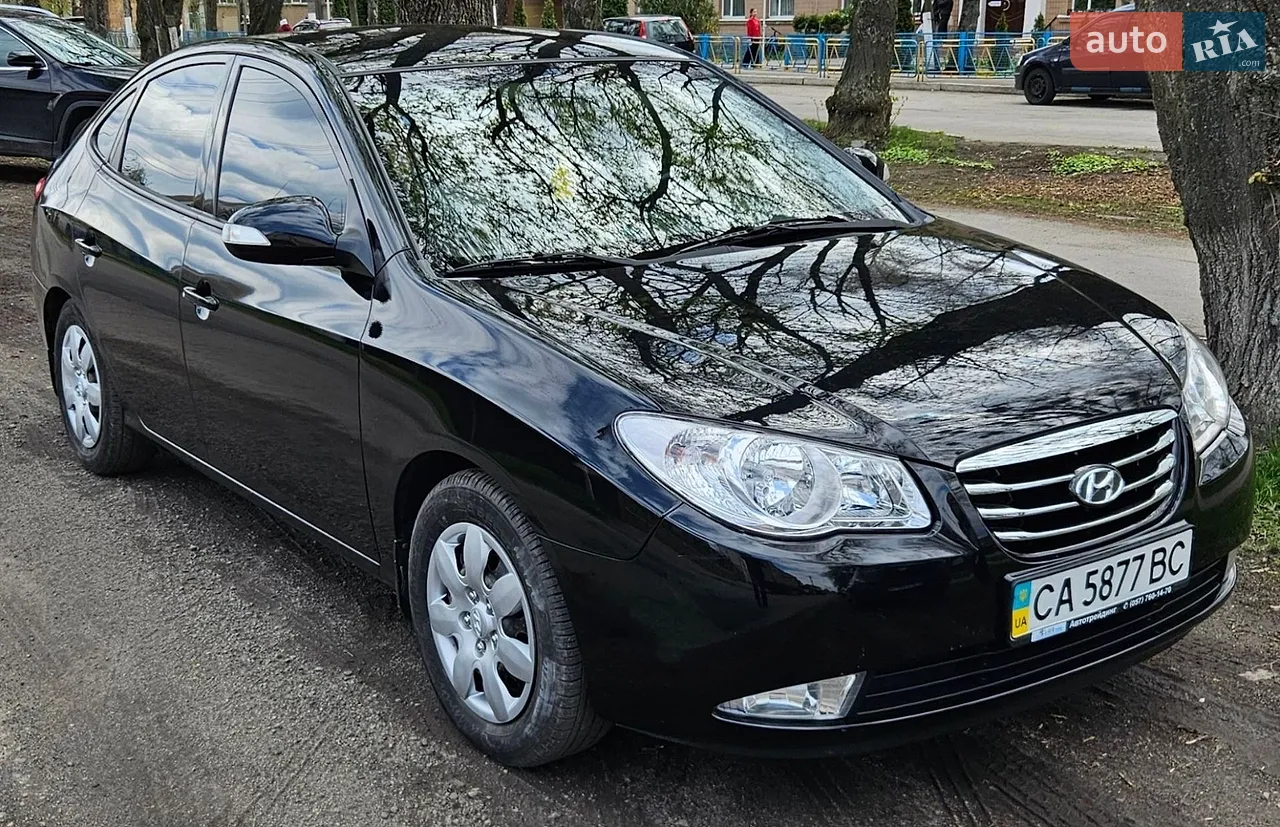 2010 Hyundai Elantra - мініатюра 26