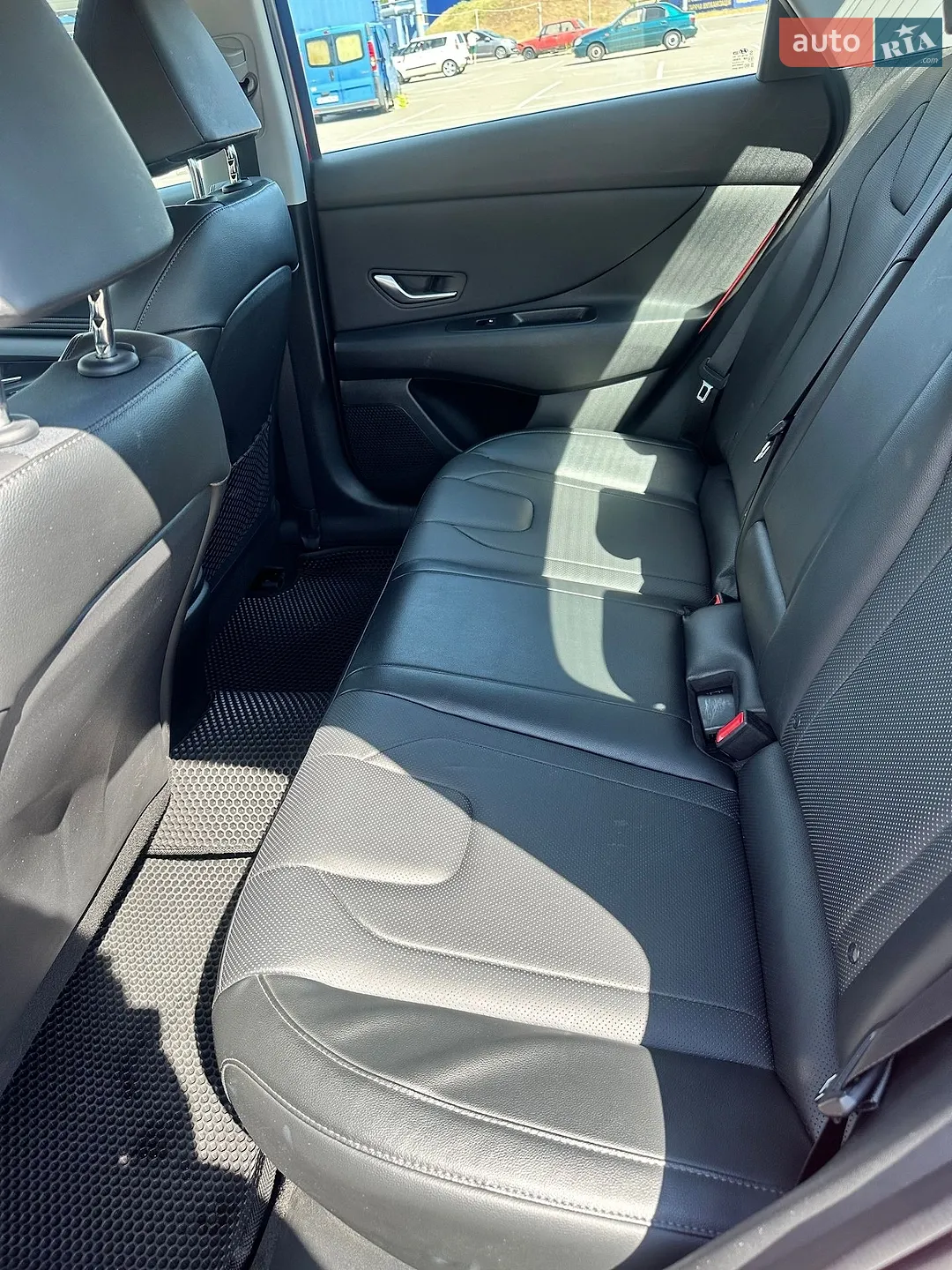 2021 Hyundai Elantra - мініатюра 10