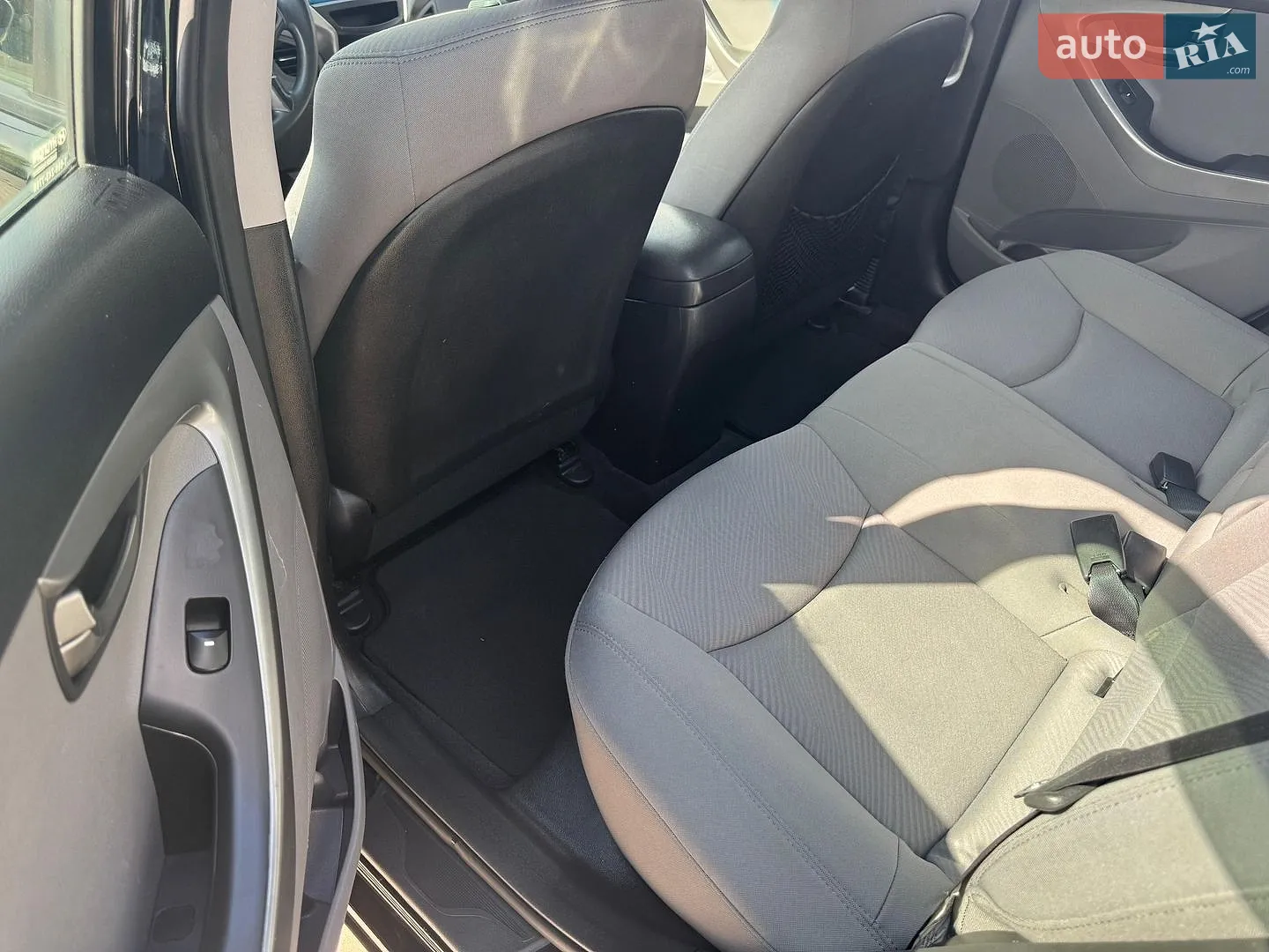 2012 Hyundai Elantra - мініатюра 14