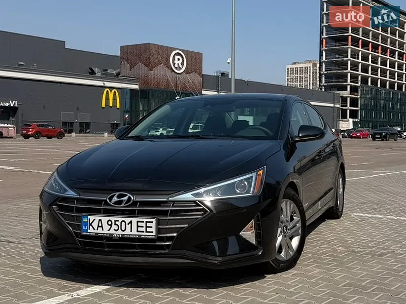 Hyundai Elantra 2019