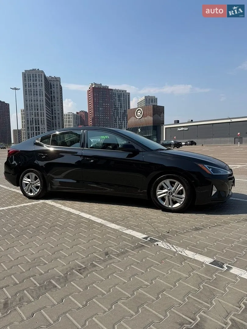 2019 Hyundai Elantra - мініатюра 24