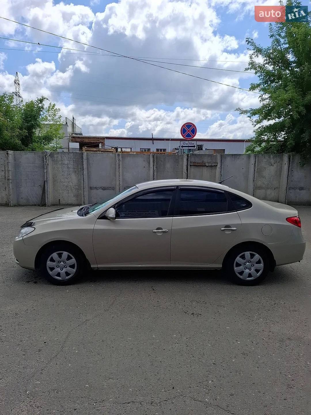 2010 Hyundai Elantra - мініатюра 4