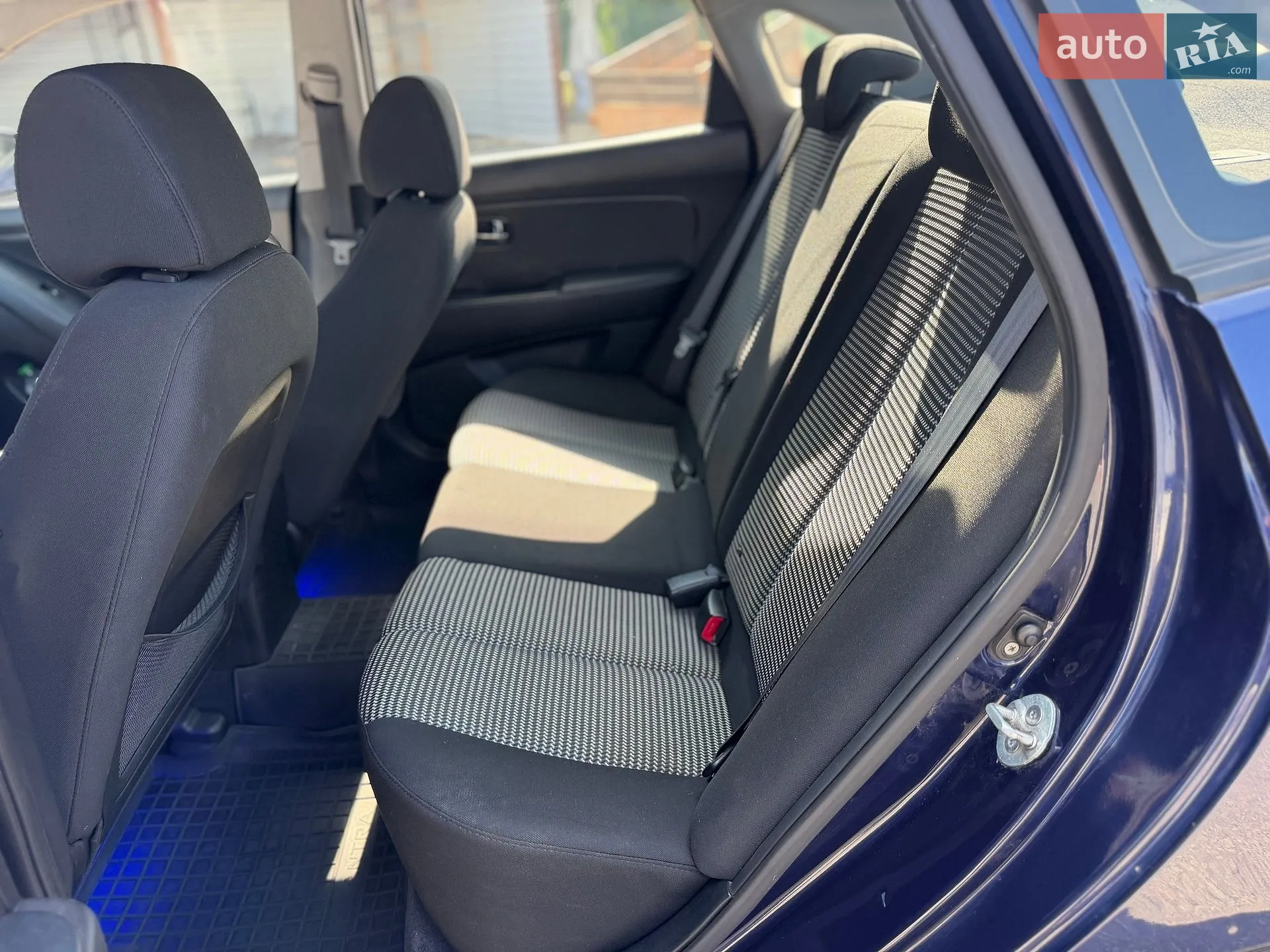 2011 Hyundai Elantra - мініатюра 26