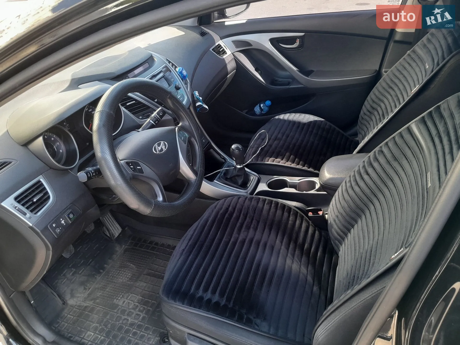 2014 Hyundai Elantra - мініатюра 14