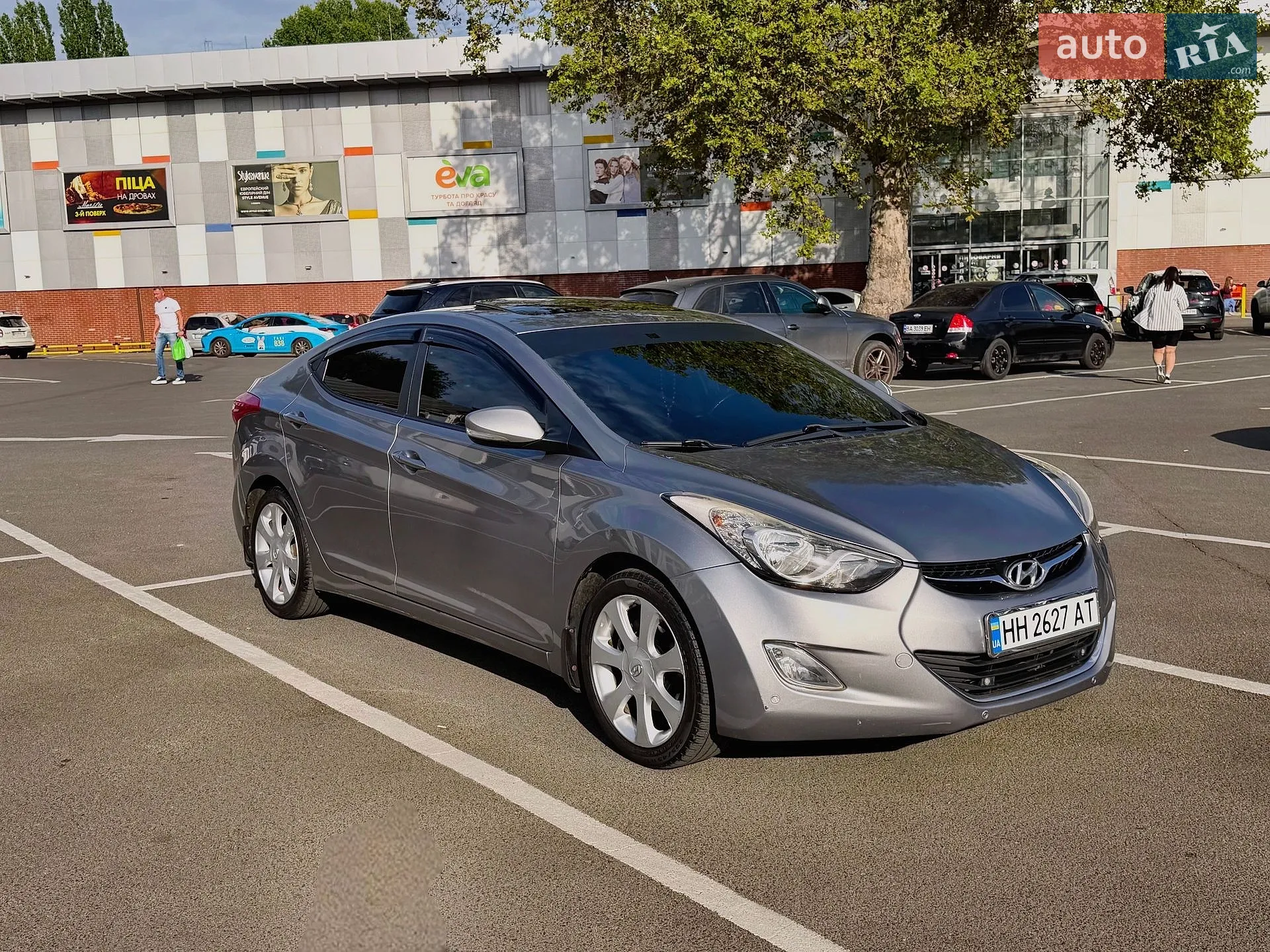 2012 Hyundai Elantra - мініатюра 11