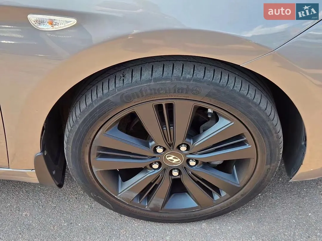 2020 Hyundai Elantra - мініатюра 4