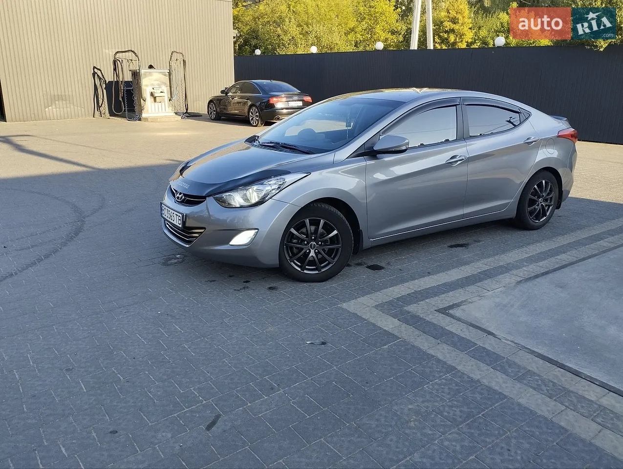 2013 Hyundai Elantra - мініатюра 28