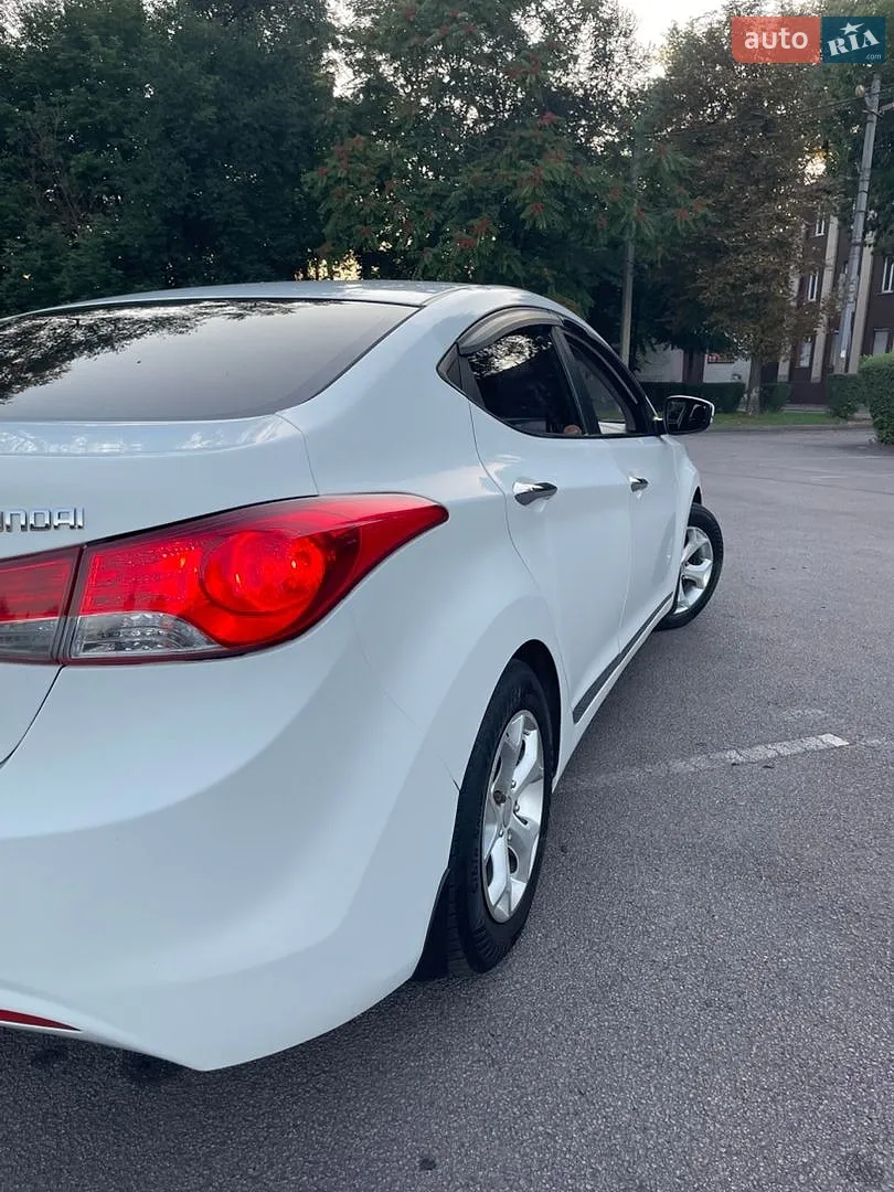 2012 Hyundai Elantra - мініатюра 6