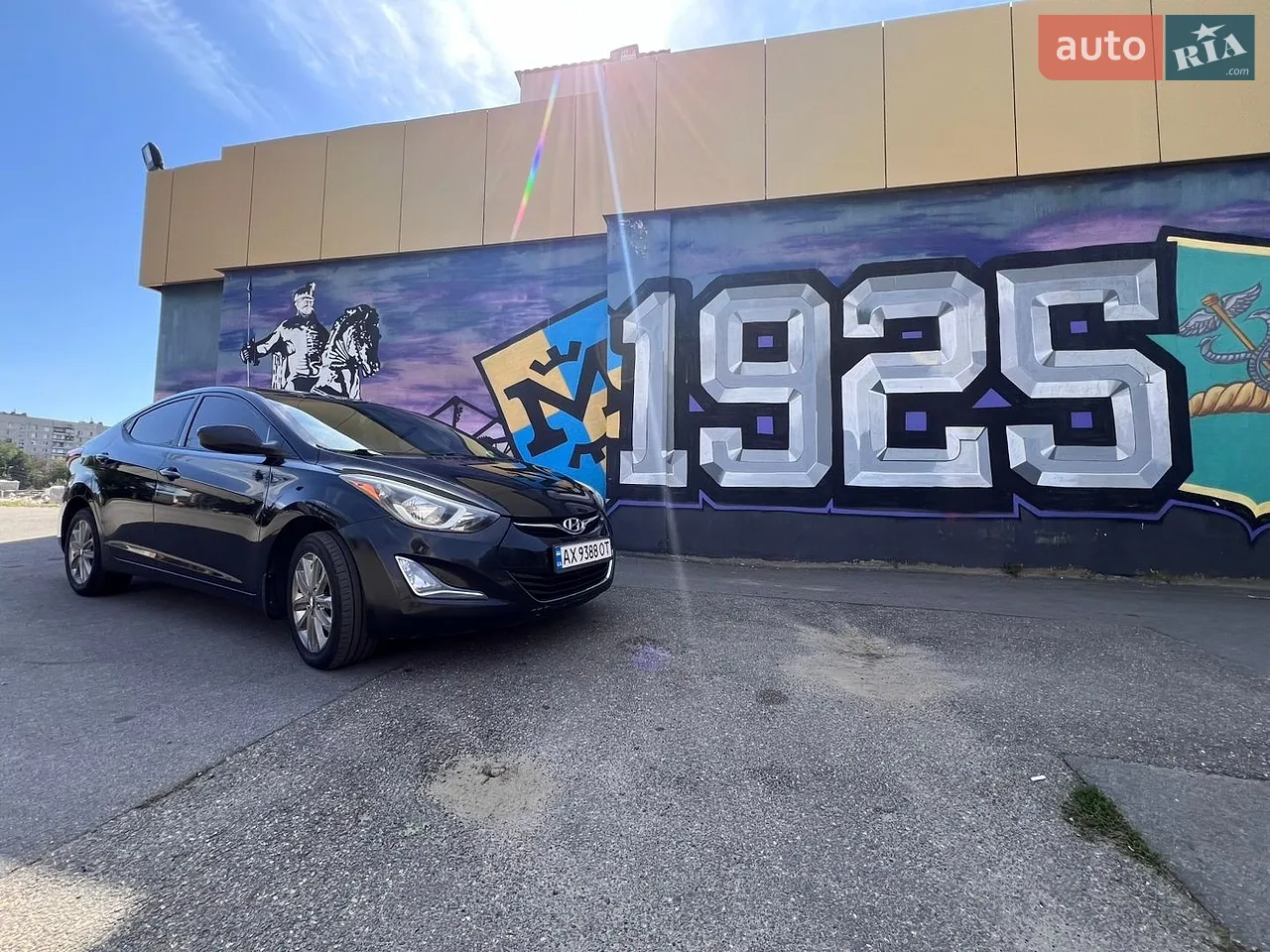 2013 Hyundai Elantra - мініатюра 16