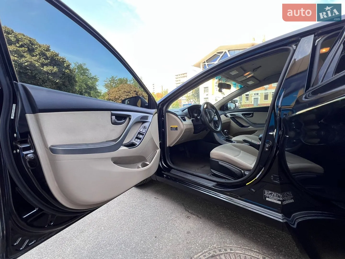2014 Hyundai Elantra - мініатюра 9