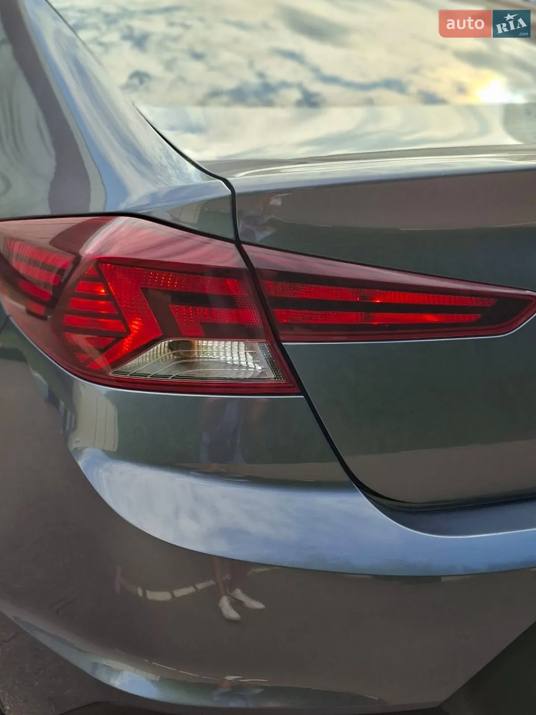 2019 Hyundai Elantra - мініатюра 8