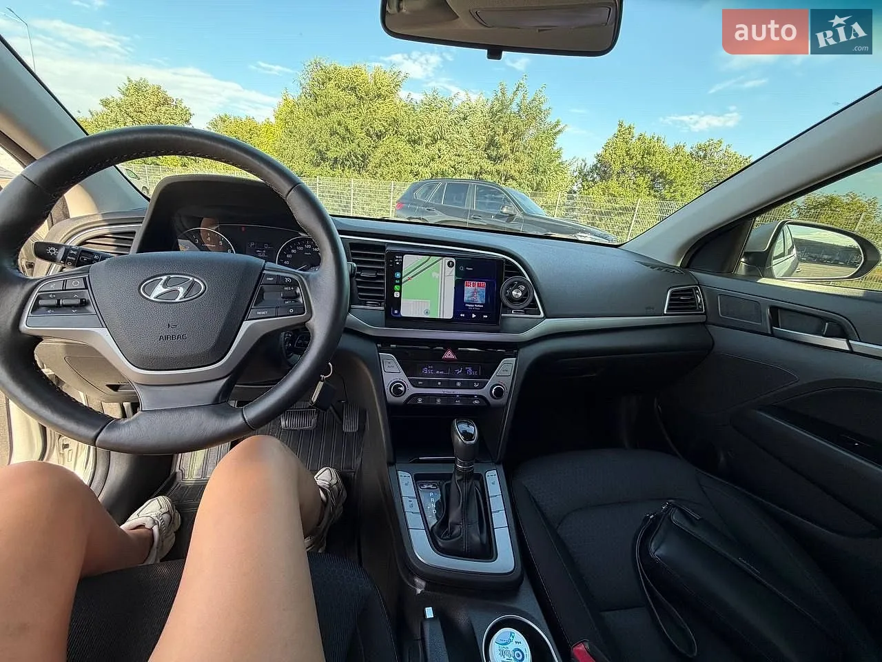 2017 Hyundai Elantra - мініатюра 5