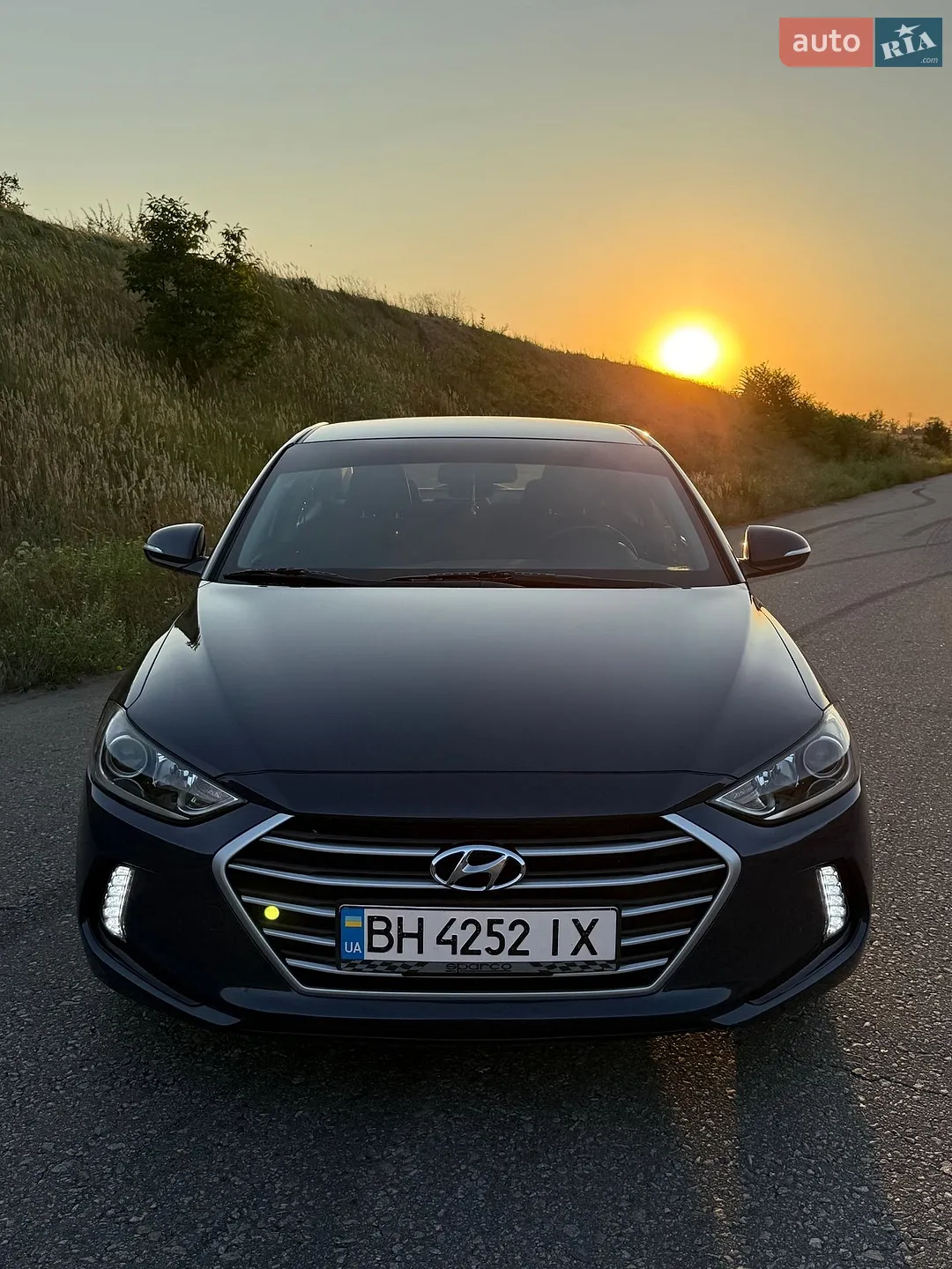 2016 Hyundai Elantra - мініатюра 3