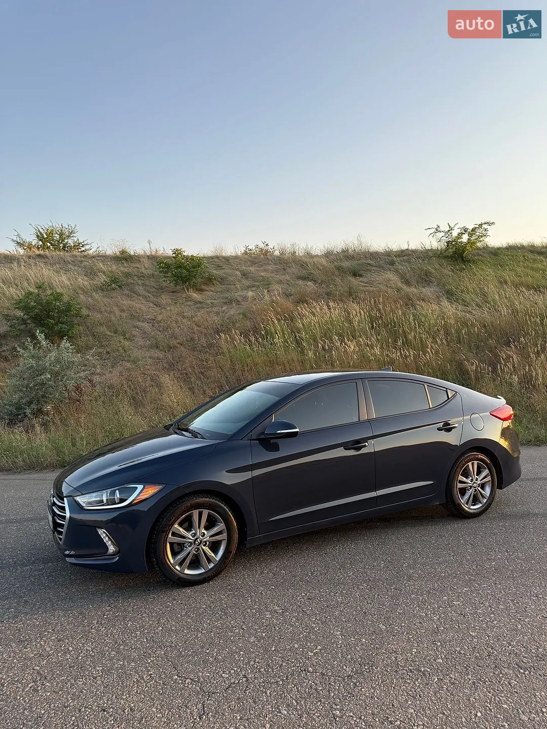 2016 Hyundai Elantra - мініатюра 4