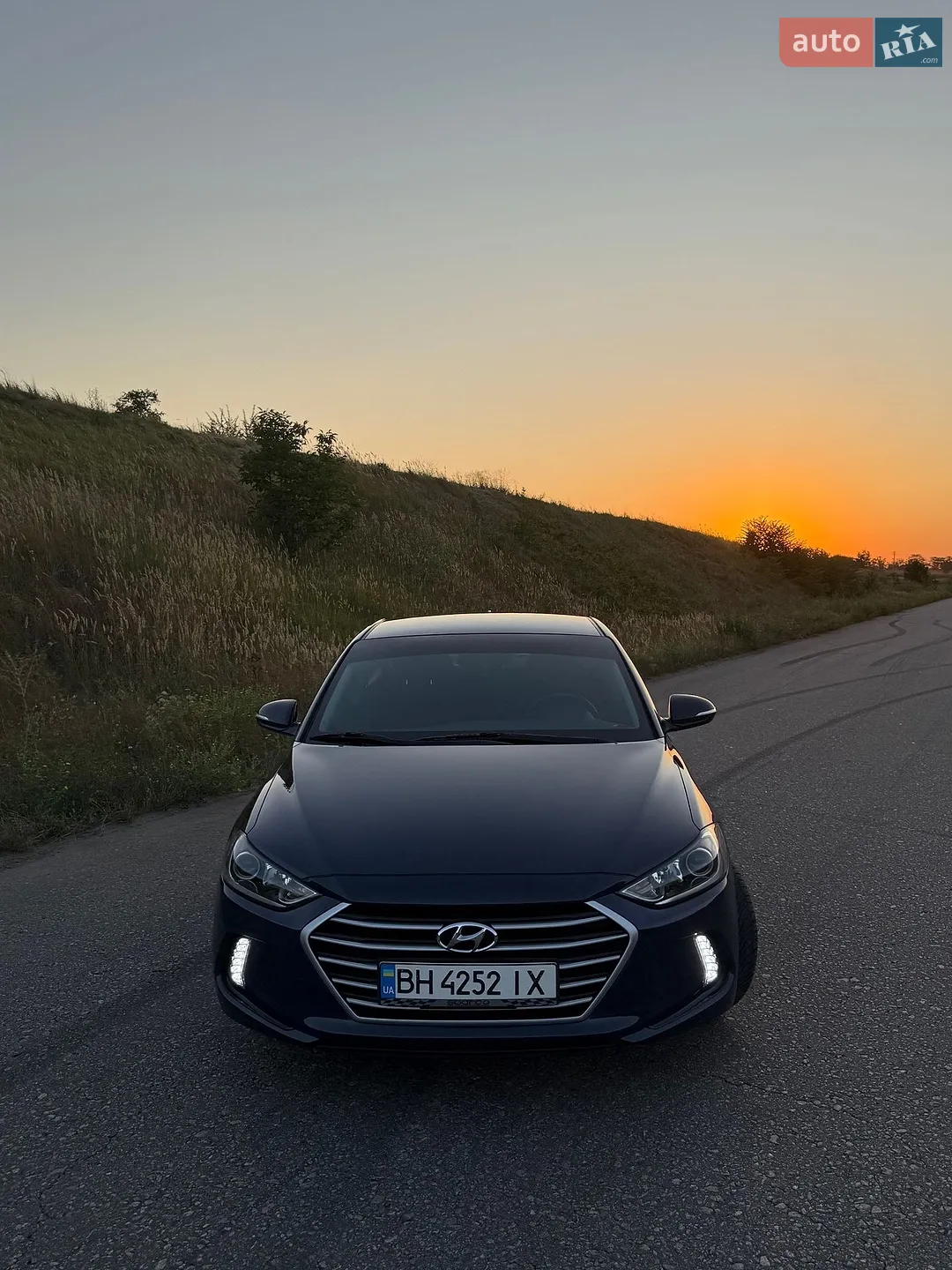 2016 Hyundai Elantra - мініатюра 22
