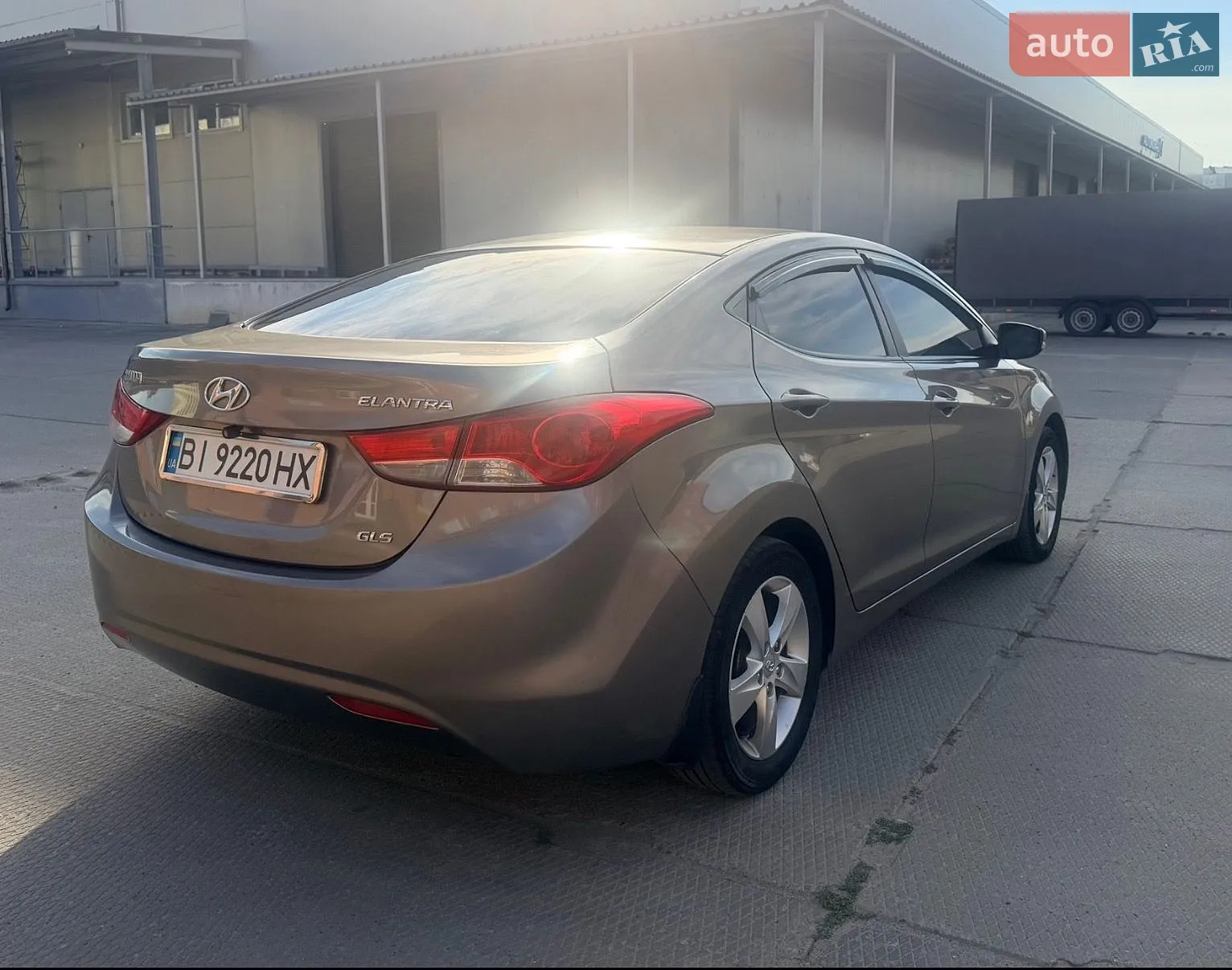 2013 Hyundai Elantra - мініатюра 6