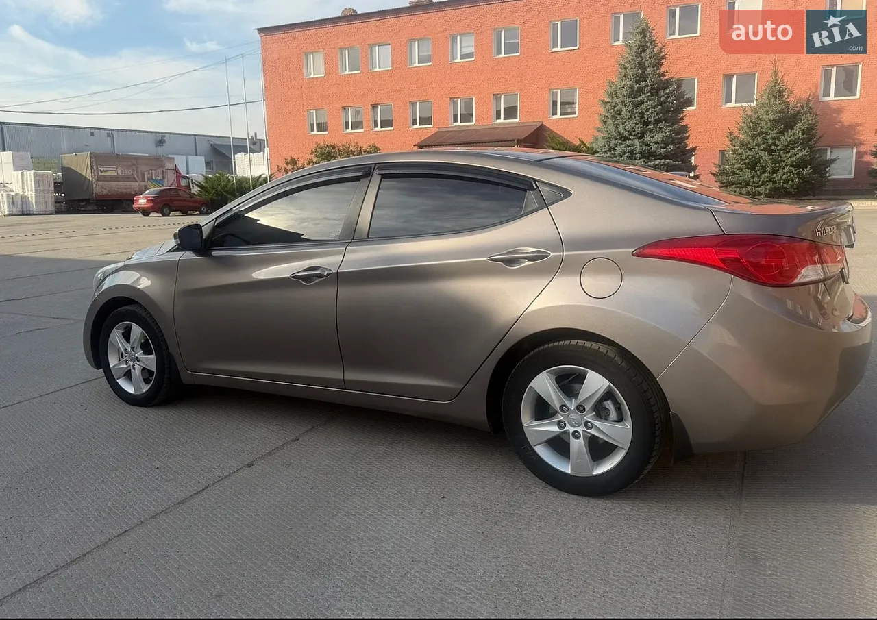 2012 Hyundai Elantra - мініатюра 32
