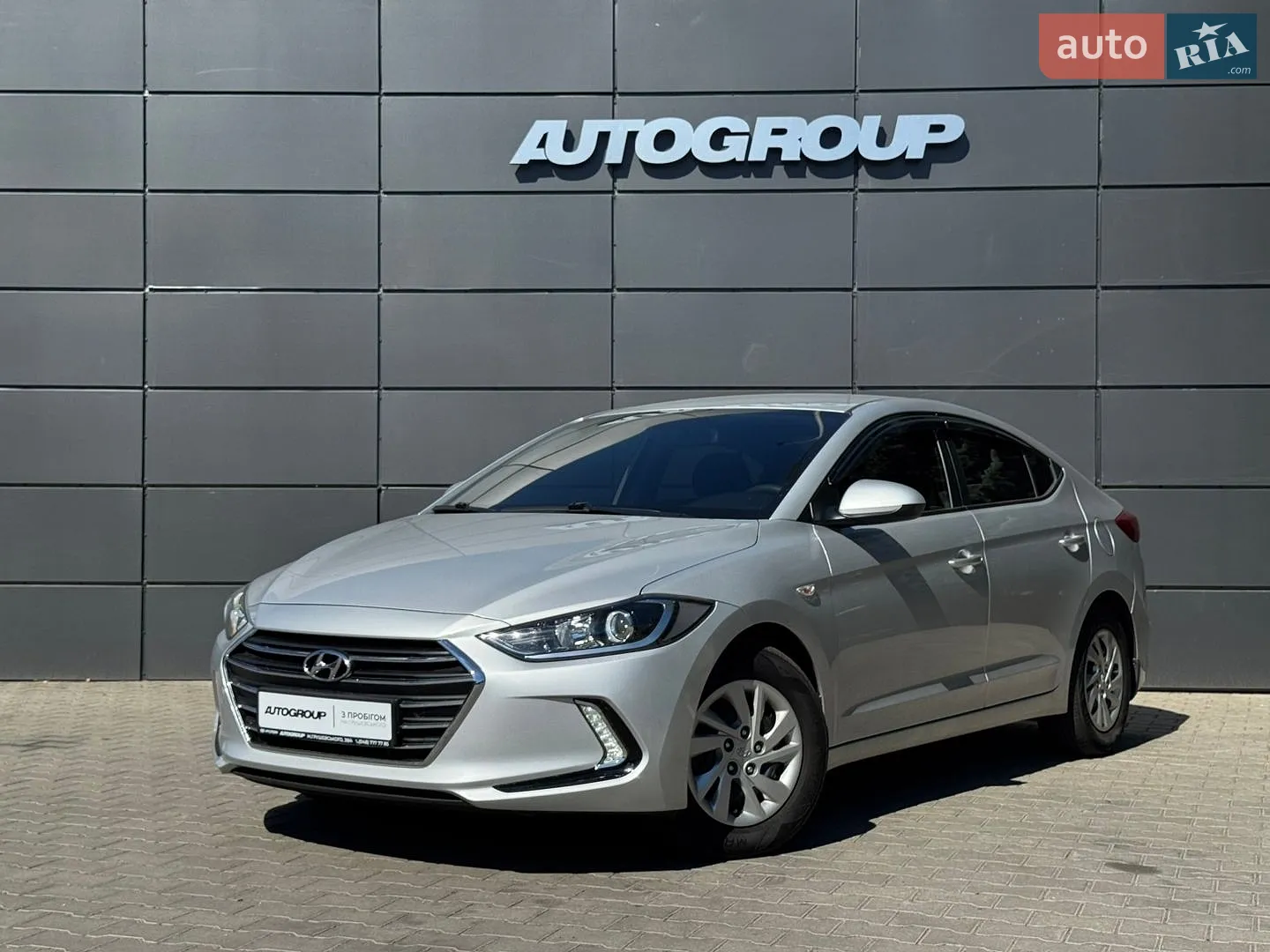 2016 Hyundai Elantra - мініатюра 5