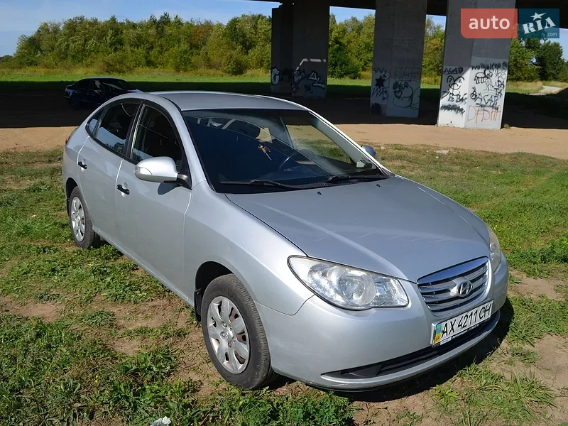 Hyundai Elantra 2010