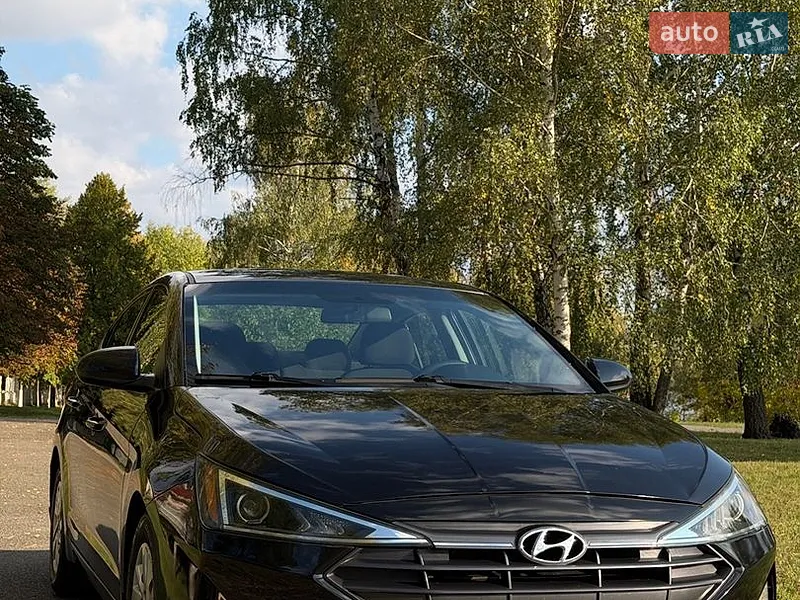 Hyundai Elantra 2019