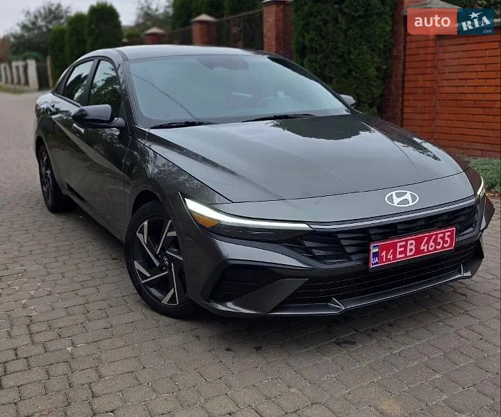 Hyundai Elantra