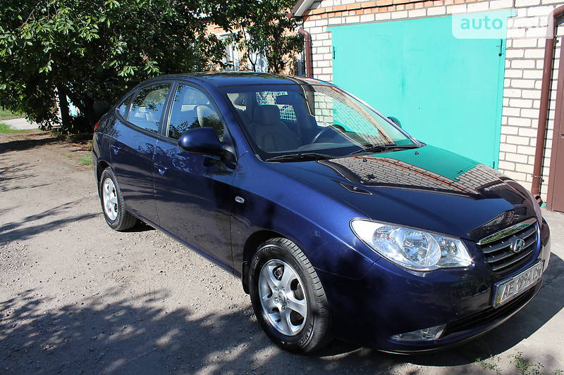 Седан Hyundai Elantra 2008 в Нікополі