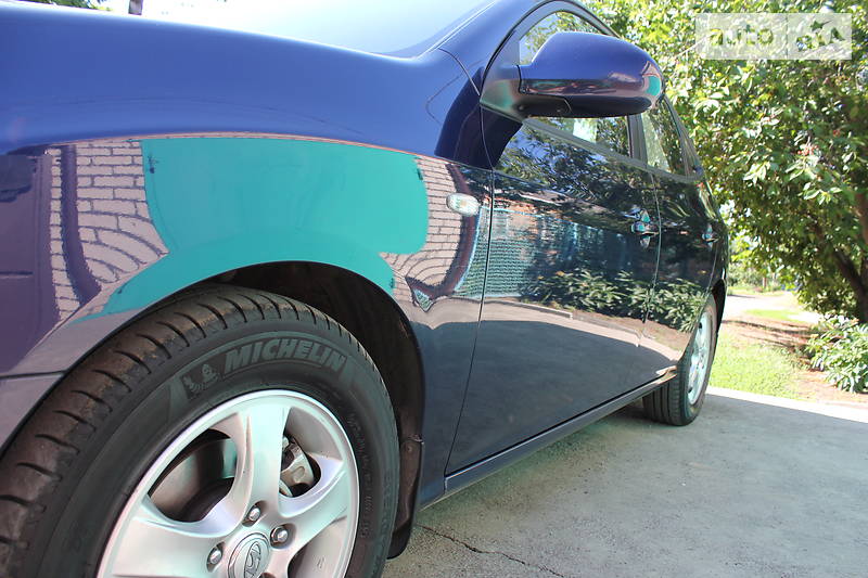 Седан Hyundai Elantra 2008 в Нікополі