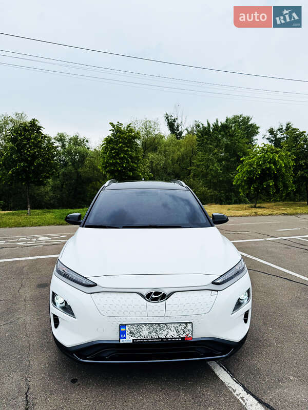 Позашляховик / Кросовер Hyundai Encino EV 2021 в Києві