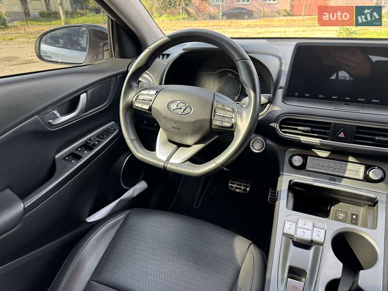 Внедорожник / Кроссовер Hyundai Encino EV 2021 в Полтаве