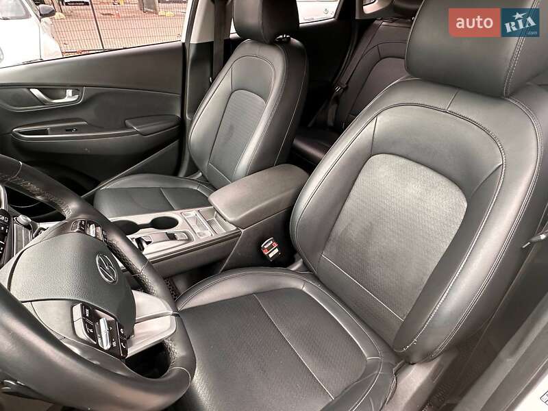 Позашляховик / Кросовер Hyundai Encino EV 2019 в Одесі фото 25 Позашляховик / Кросовер Hyundai Encino EV 2019 в Одесі