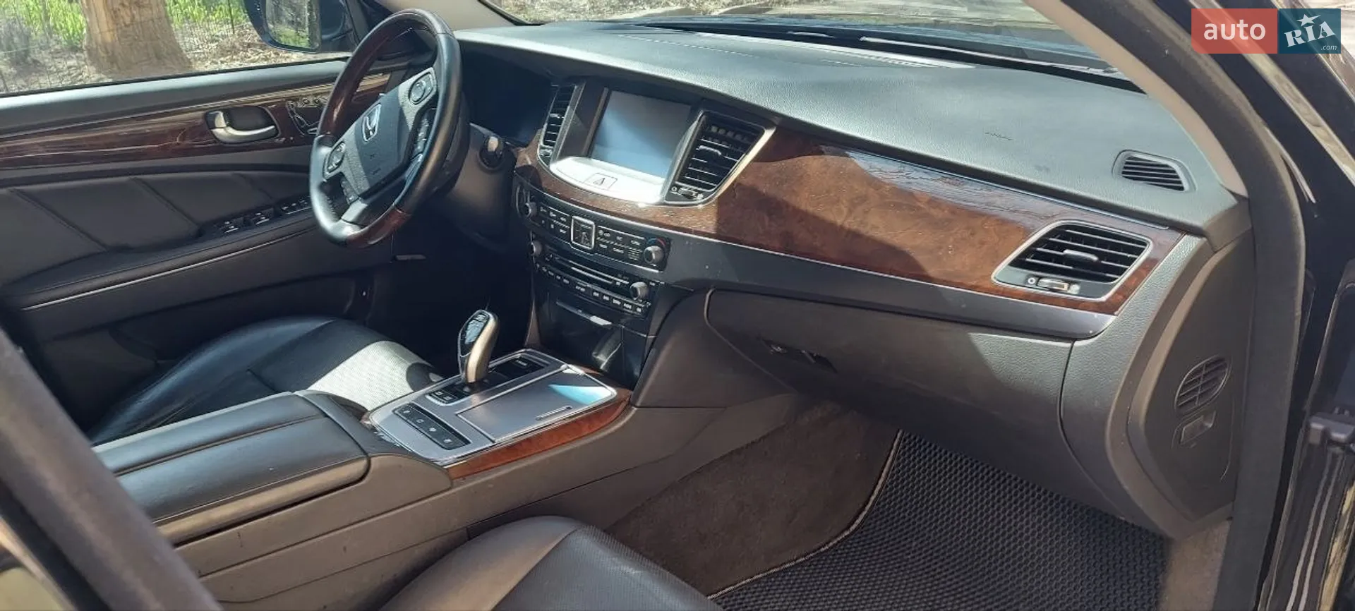 2013 Hyundai Equus - мініатюра 16