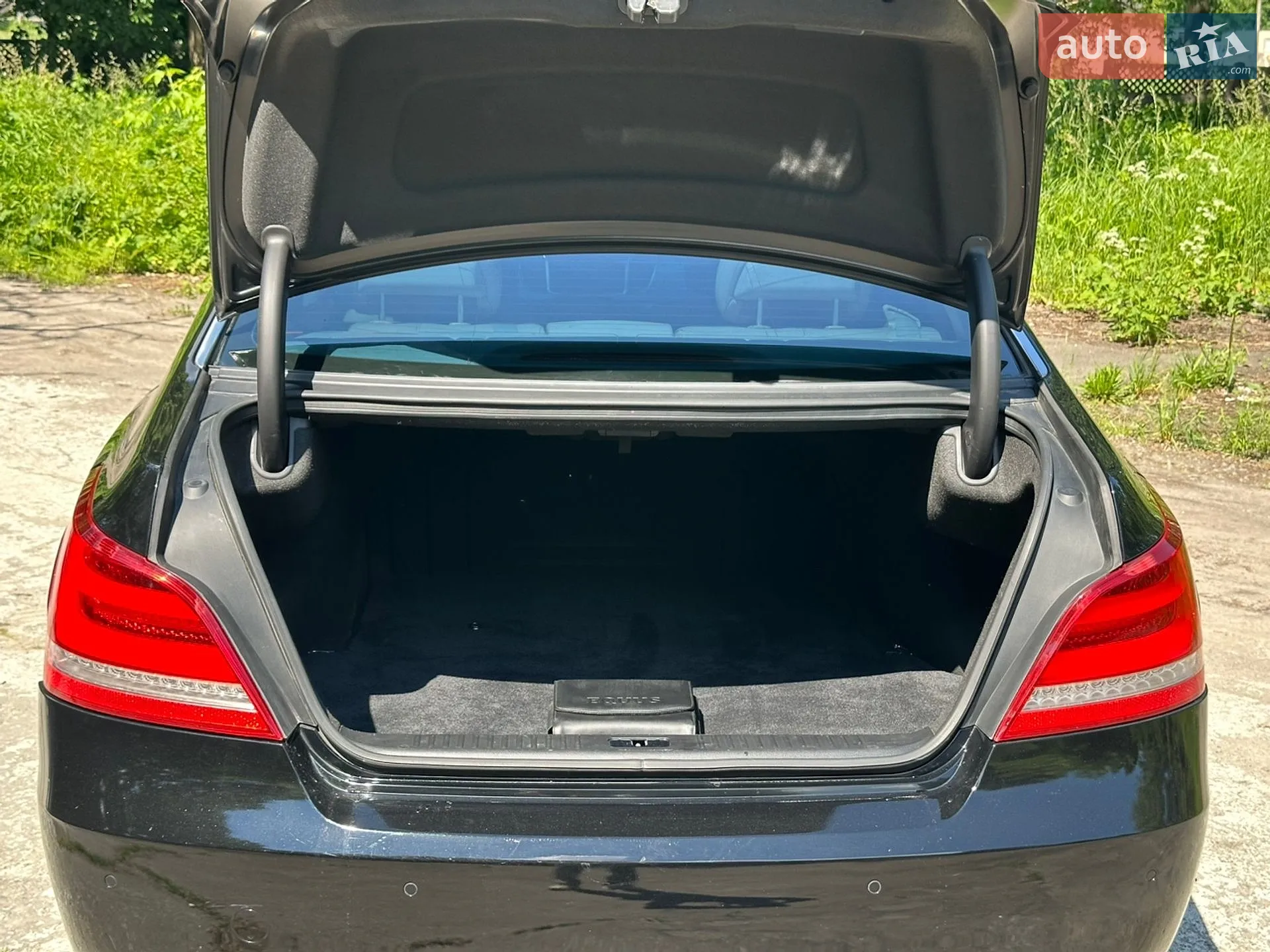 2015 Hyundai Equus - мініатюра 24