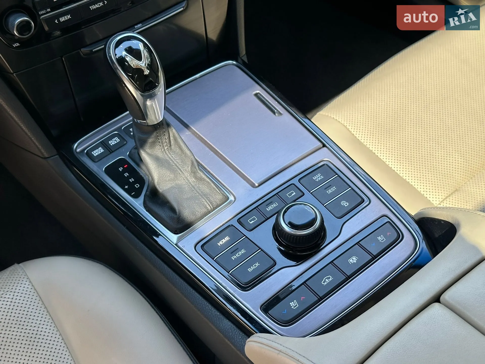 2015 Hyundai Equus - мініатюра 62