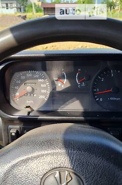 Позашляховик / Кросовер Hyundai Galloper 1998 в 