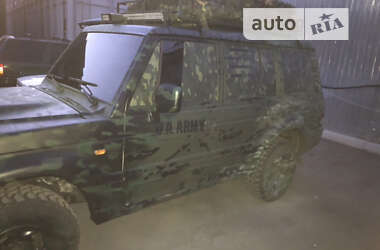Внедорожник / Кроссовер Hyundai Galloper 2001 в 