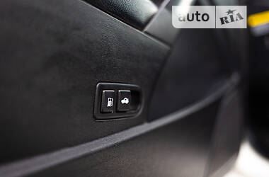 Купе Hyundai Genesis Coupe 2011 в 