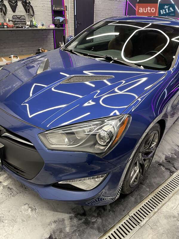 Купе Hyundai Genesis Coupe 2015 в Киеве