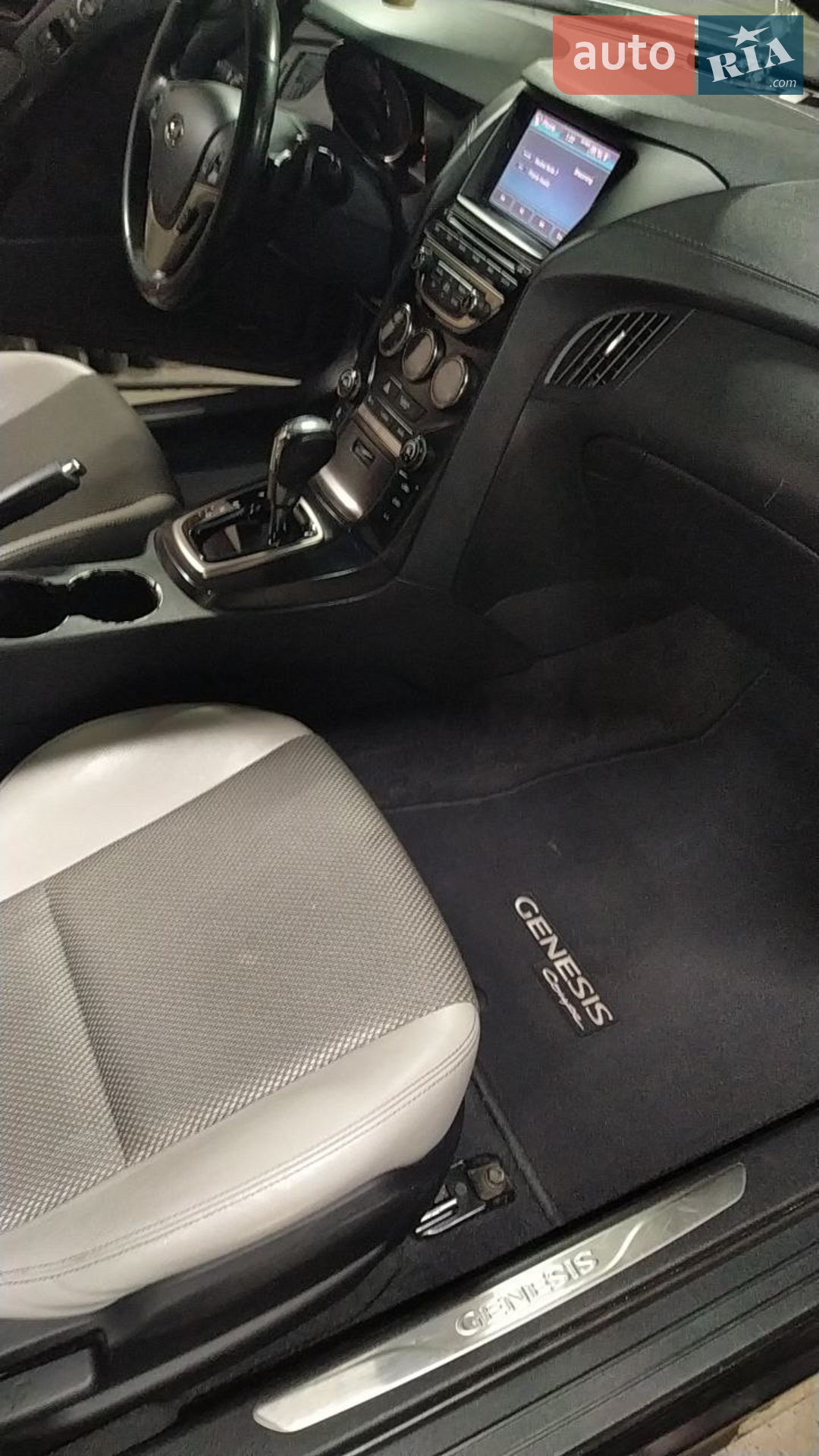 2013 Hyundai Genesis Coupe - мініатюра 10