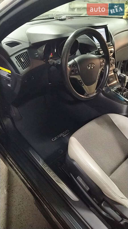 Купе Hyundai Genesis Coupe 2013 в Киеве фото 8 Купе Hyundai Genesis Coupe 2013 в Киеве