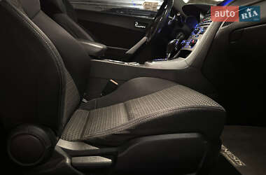 Купе Hyundai Genesis Coupe 2010 в 