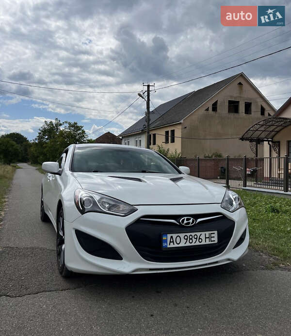 Купе Hyundai Genesis Coupe 2013 в Ивано-Франковске