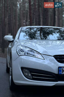 Купе Hyundai Genesis Coupe 2011 в Киеве