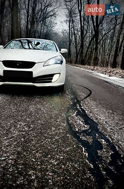 Купе Hyundai Genesis Coupe 2011 в Києві