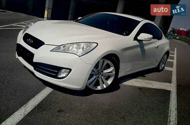 Купе Hyundai Genesis Coupe 2010 в Києві