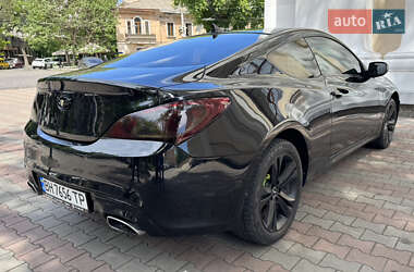 Купе Hyundai Genesis Coupe 2010 в 