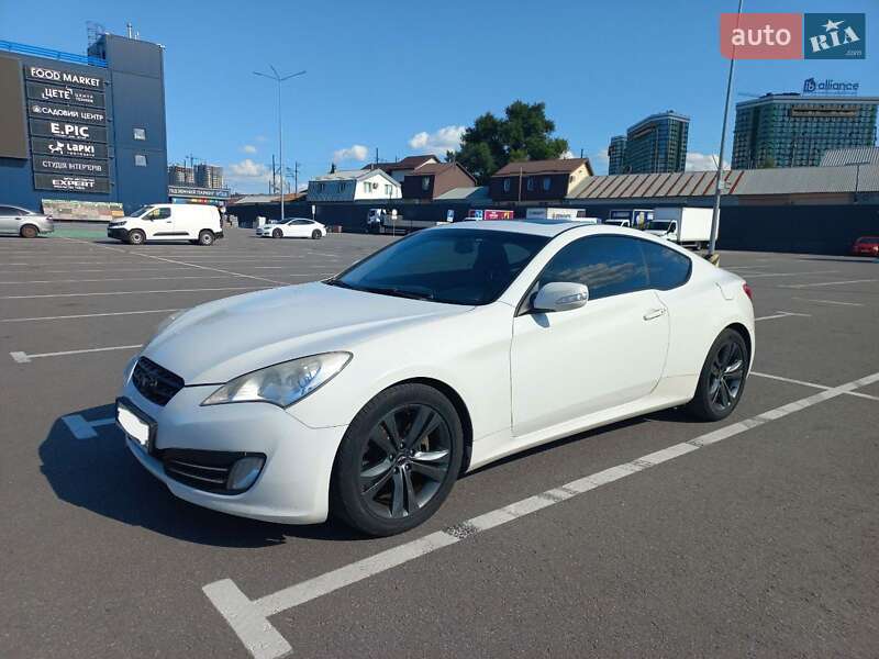 Купе Hyundai Genesis Coupe 2011 в Києві