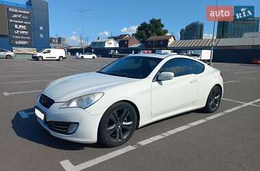 Купе Hyundai Genesis Coupe 2011 в 