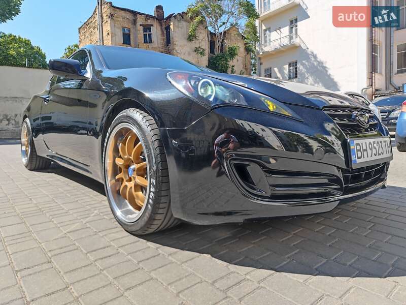 Hyundai Genesis Coupe 2011